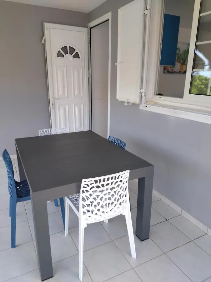 Villa Marthe Sainte-Anne  0*,